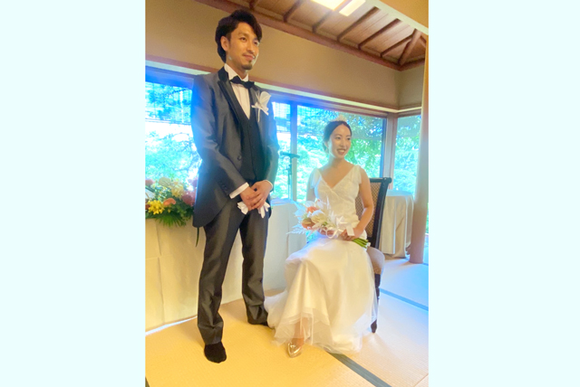 本当に履けるガラスの靴エマ結婚式演出